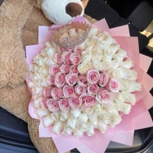bear hug hamper.gilrfriend's day flowers