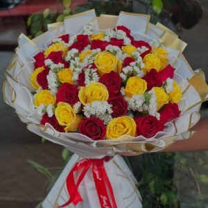 bloom.anniversary flowers delivery in utawala